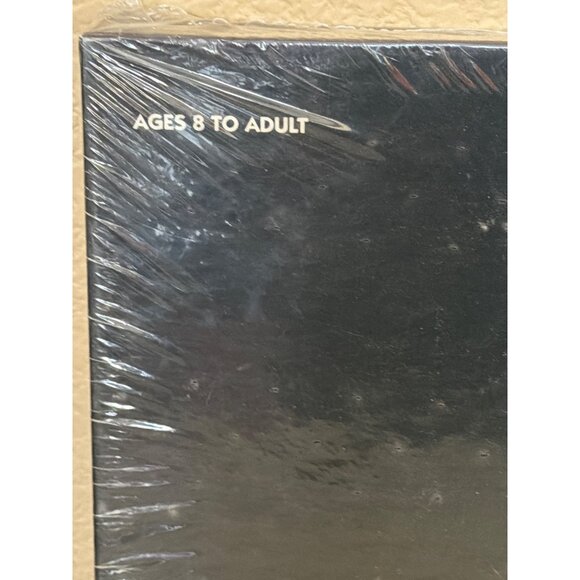 1998 Monopoly New York City Edition Board Game Statue of Liberty Box NEW Sealed - Picture 4 of 10